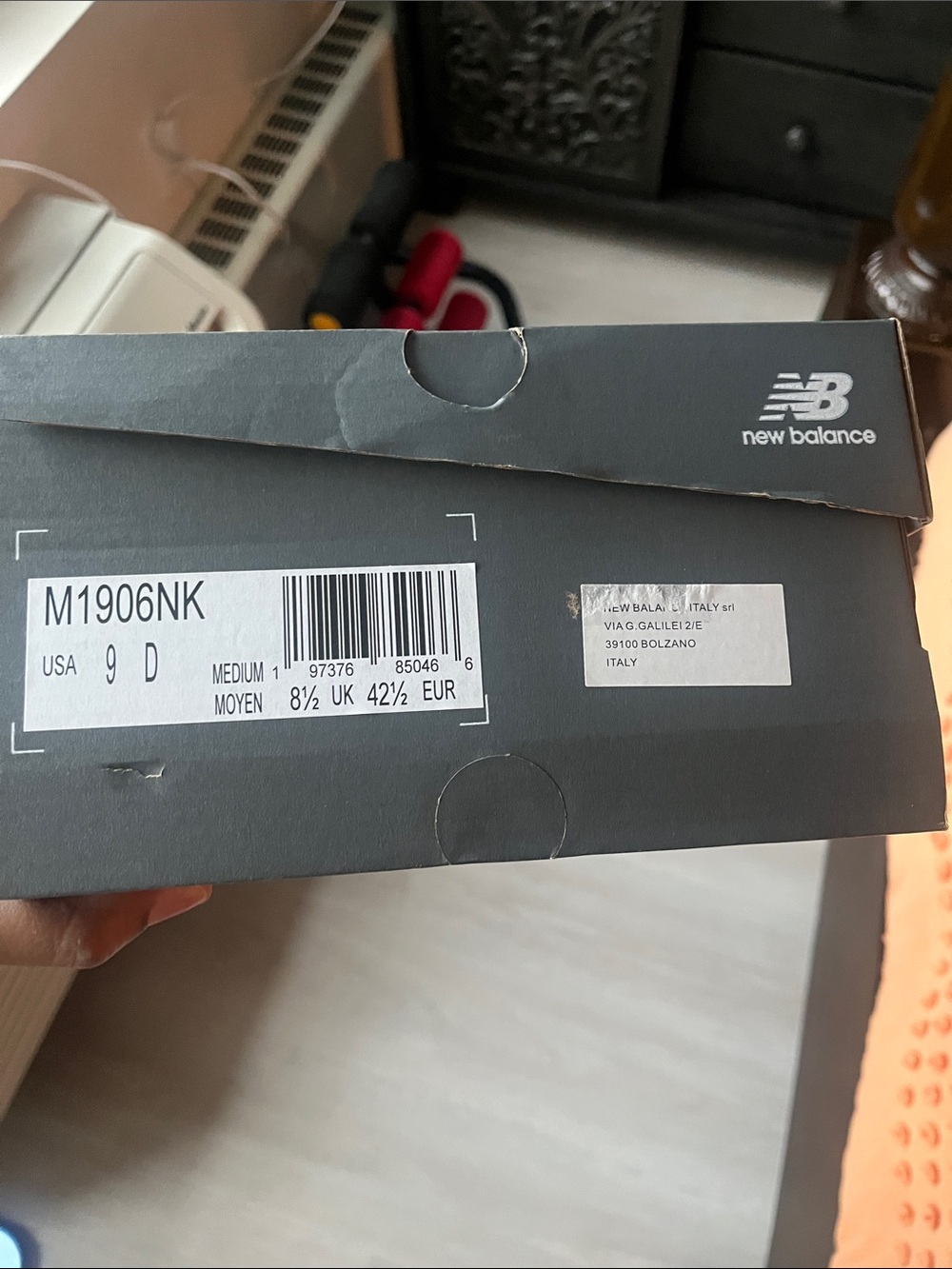 New Balance Women's Cream/Off-White Lace-Up Sneakers - Picture 5 of 6